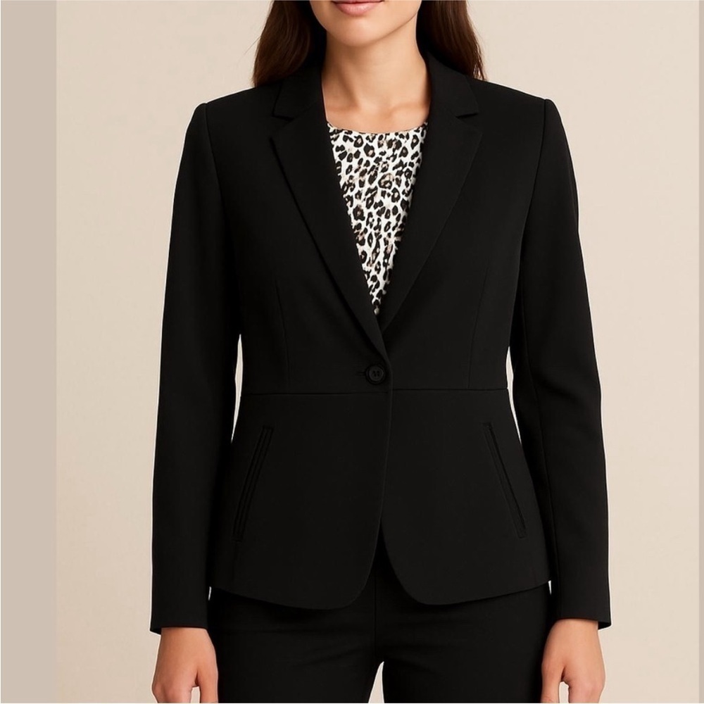 JOHN + JENN Ricardo blazer fully lined single front button pockets black medium